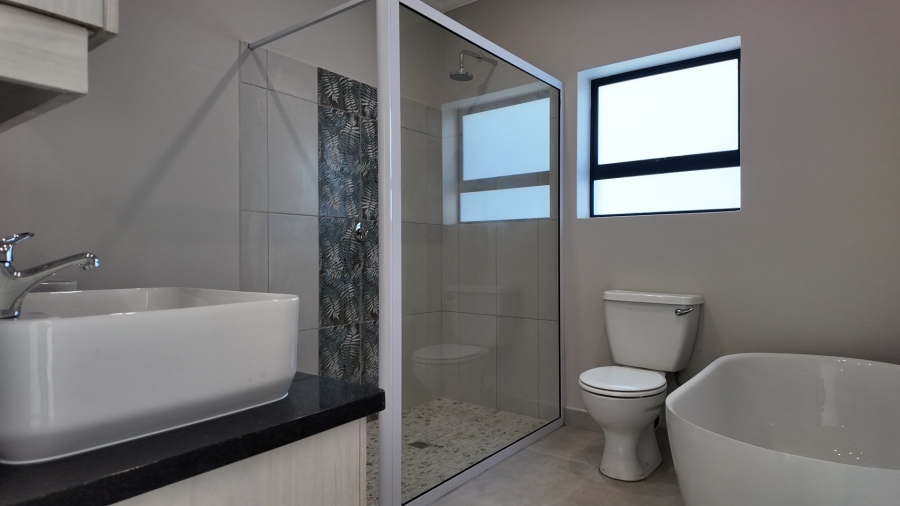 3 Bedroom Property for Sale in Stilbaai Wes Western Cape